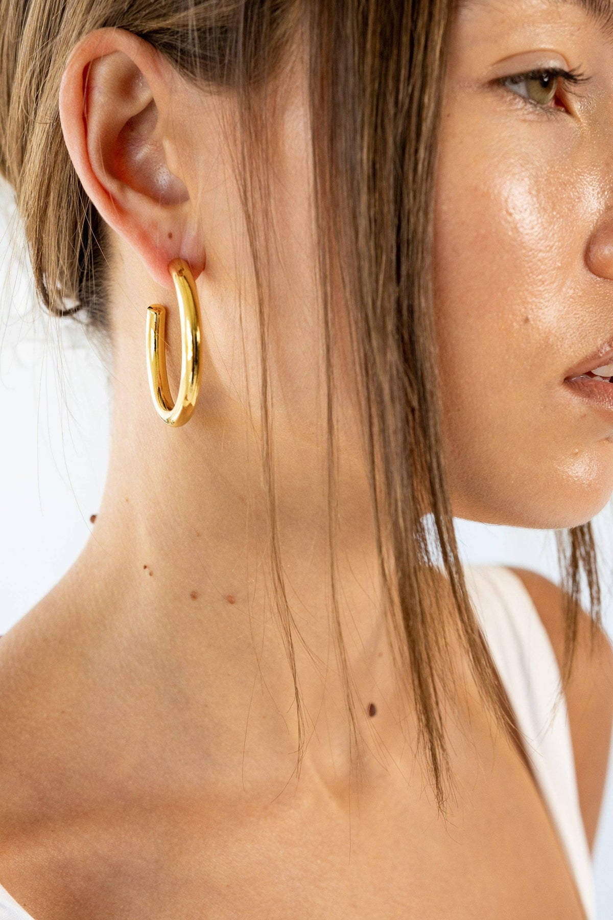 SAHIRA Rina Hoop Earring