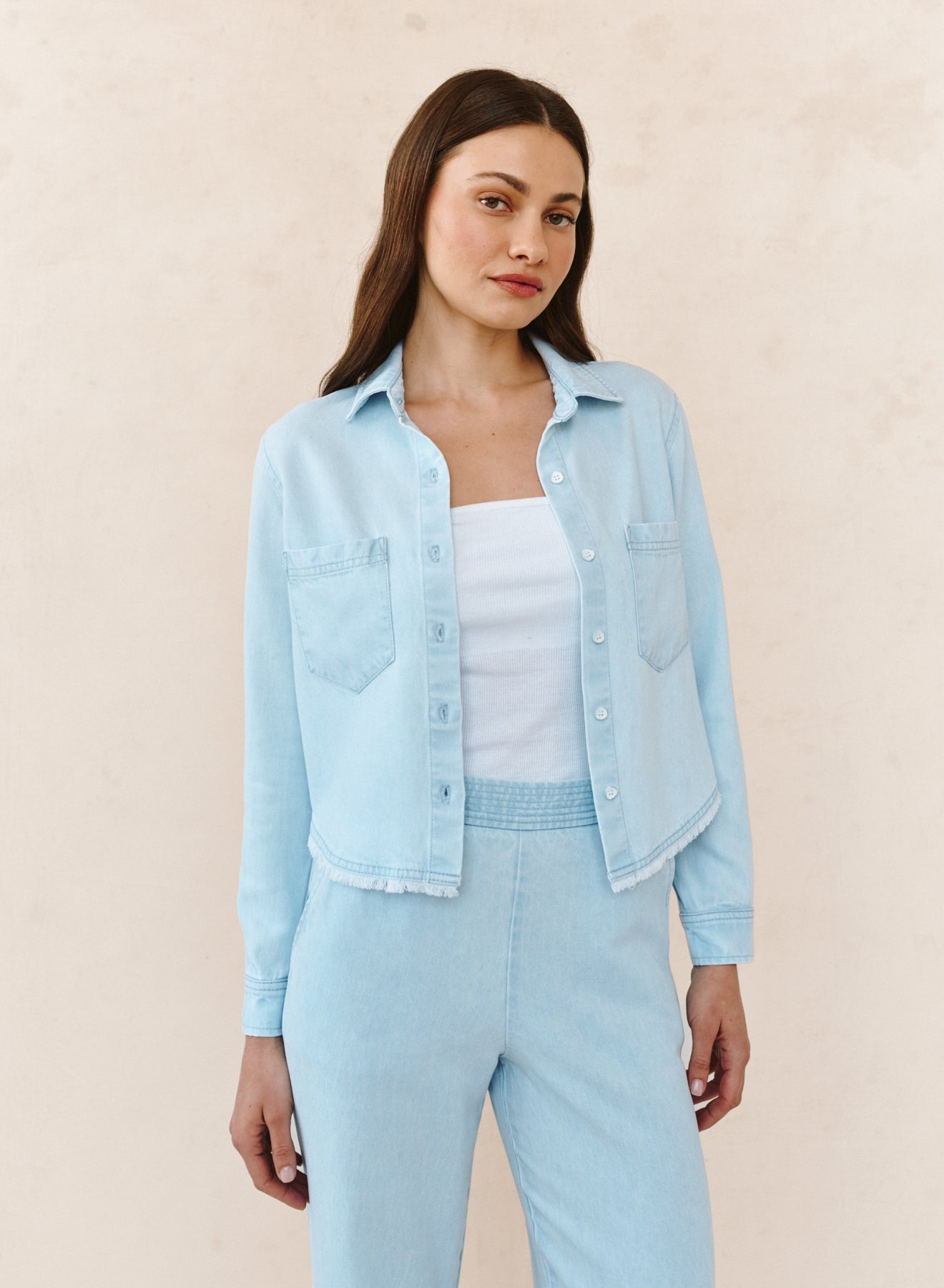 B2053-F85-616 - TWO POCKET FRAY HEM SHIRT