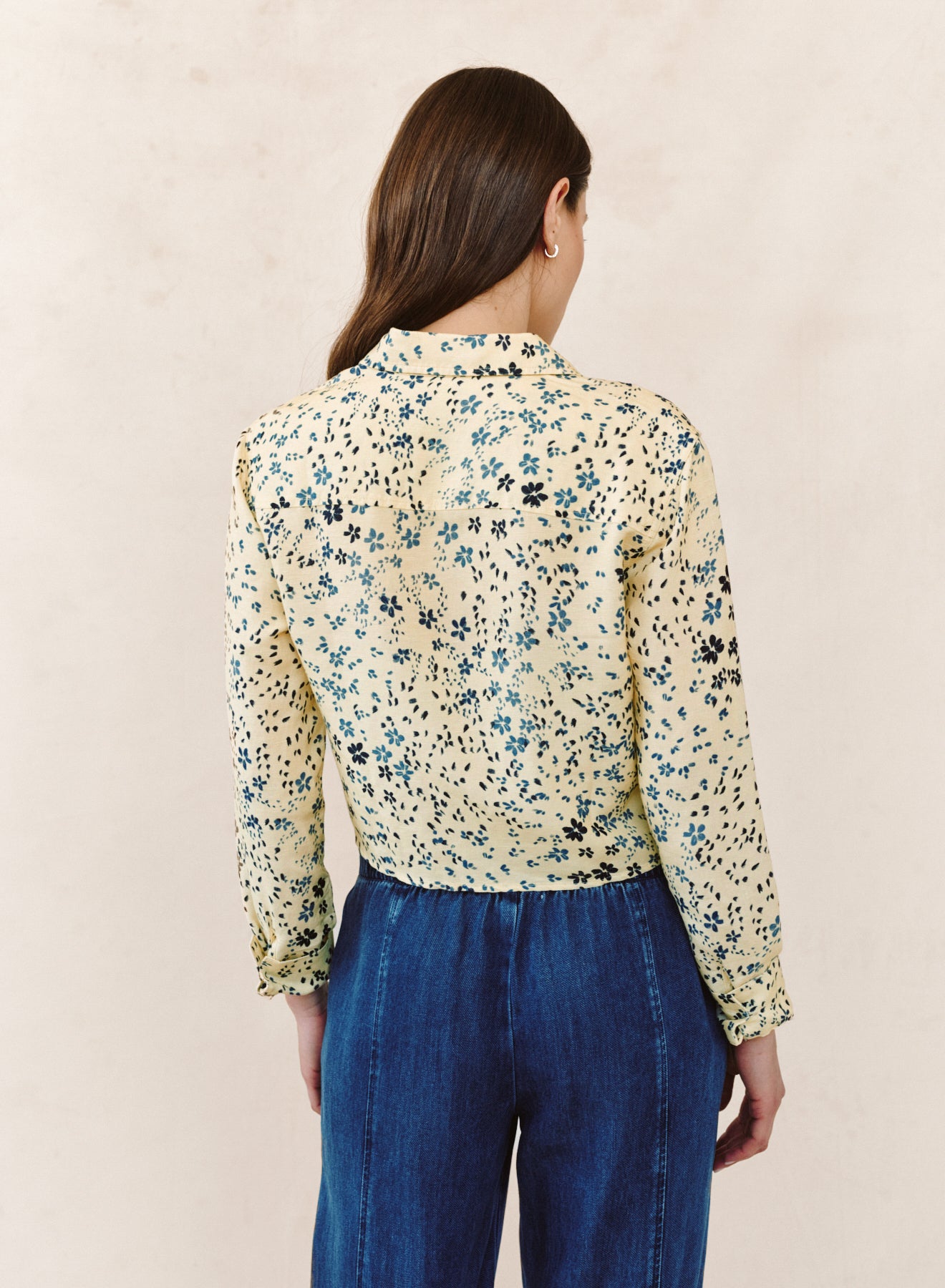 B2930-K76-304 - LONG SLEEVE CROP SHIRT