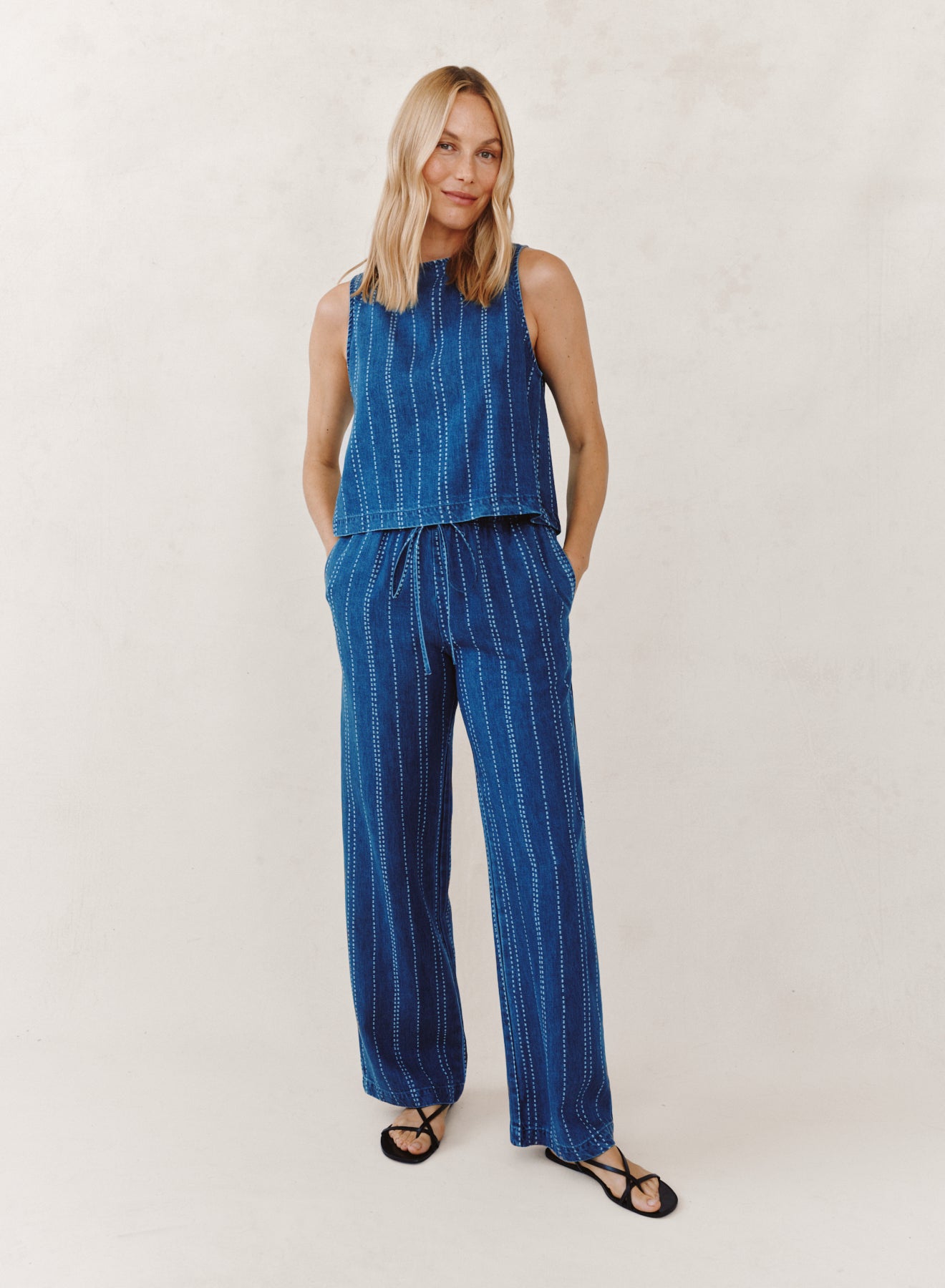 B3441-K35-617 - DRAWSTRING PANT