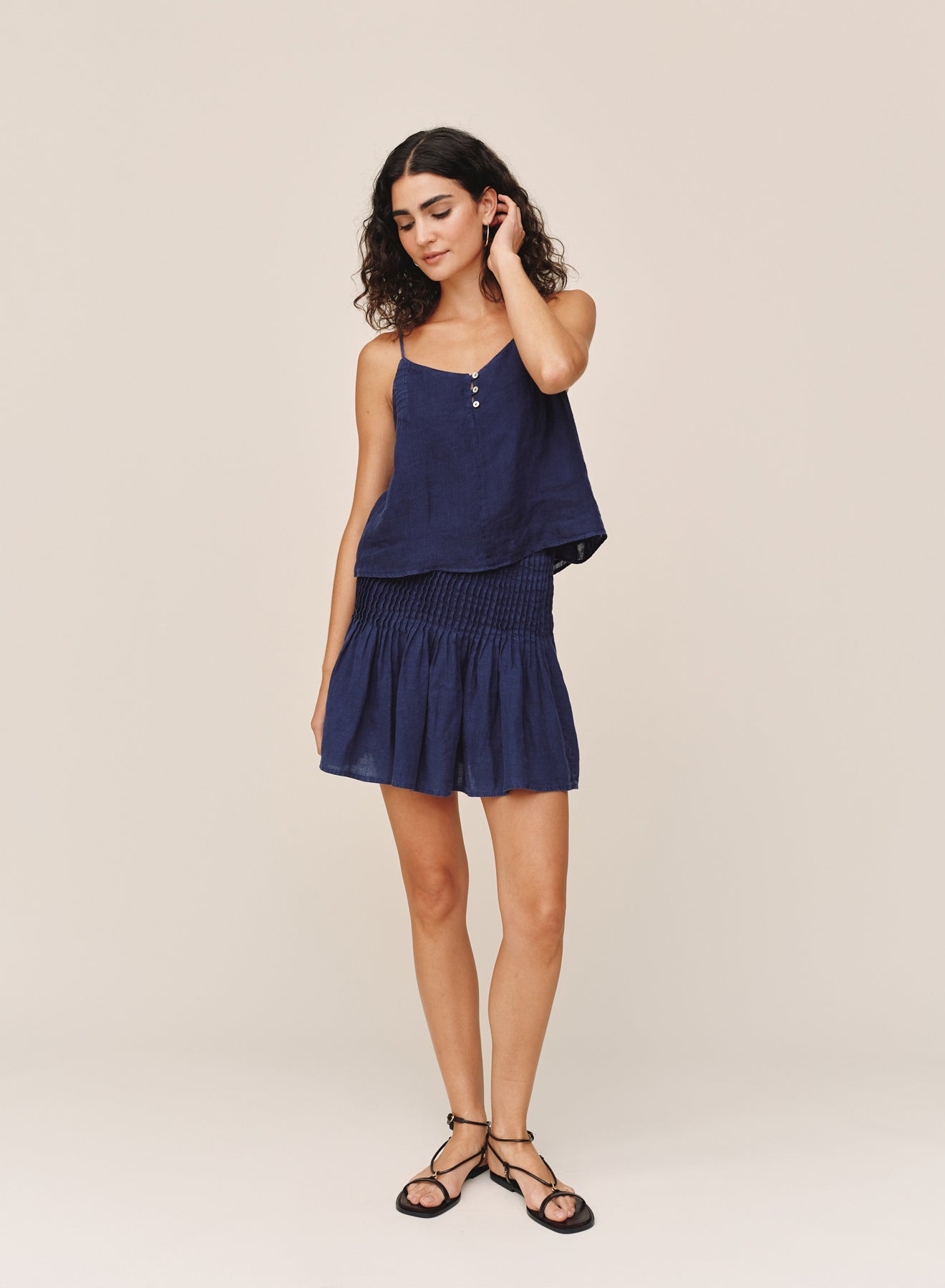 B3092-331-302 - PINTUCK MINI SKIRT