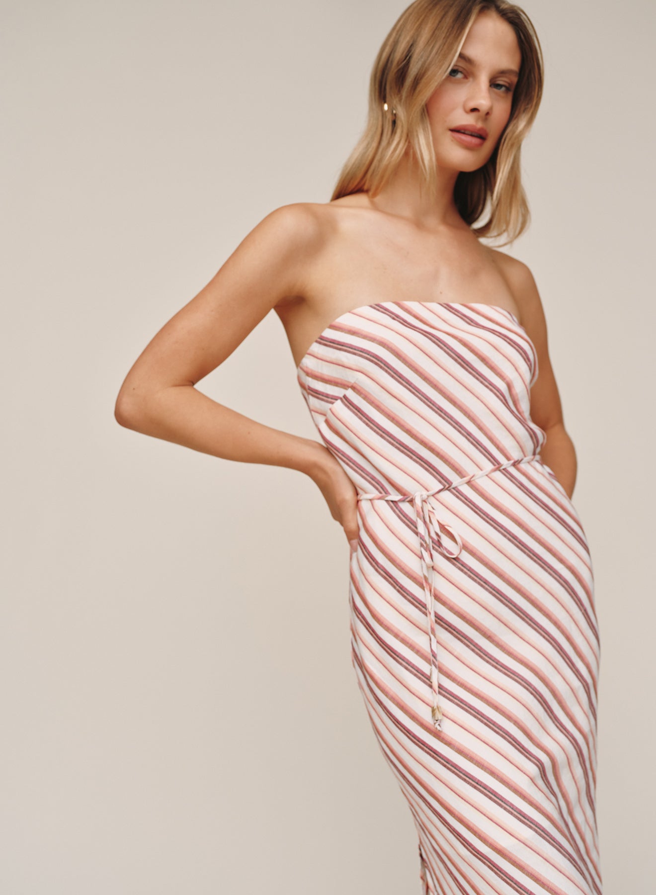 B6800-L13-304 - STRAPLESS BIAS MAXI DRESS