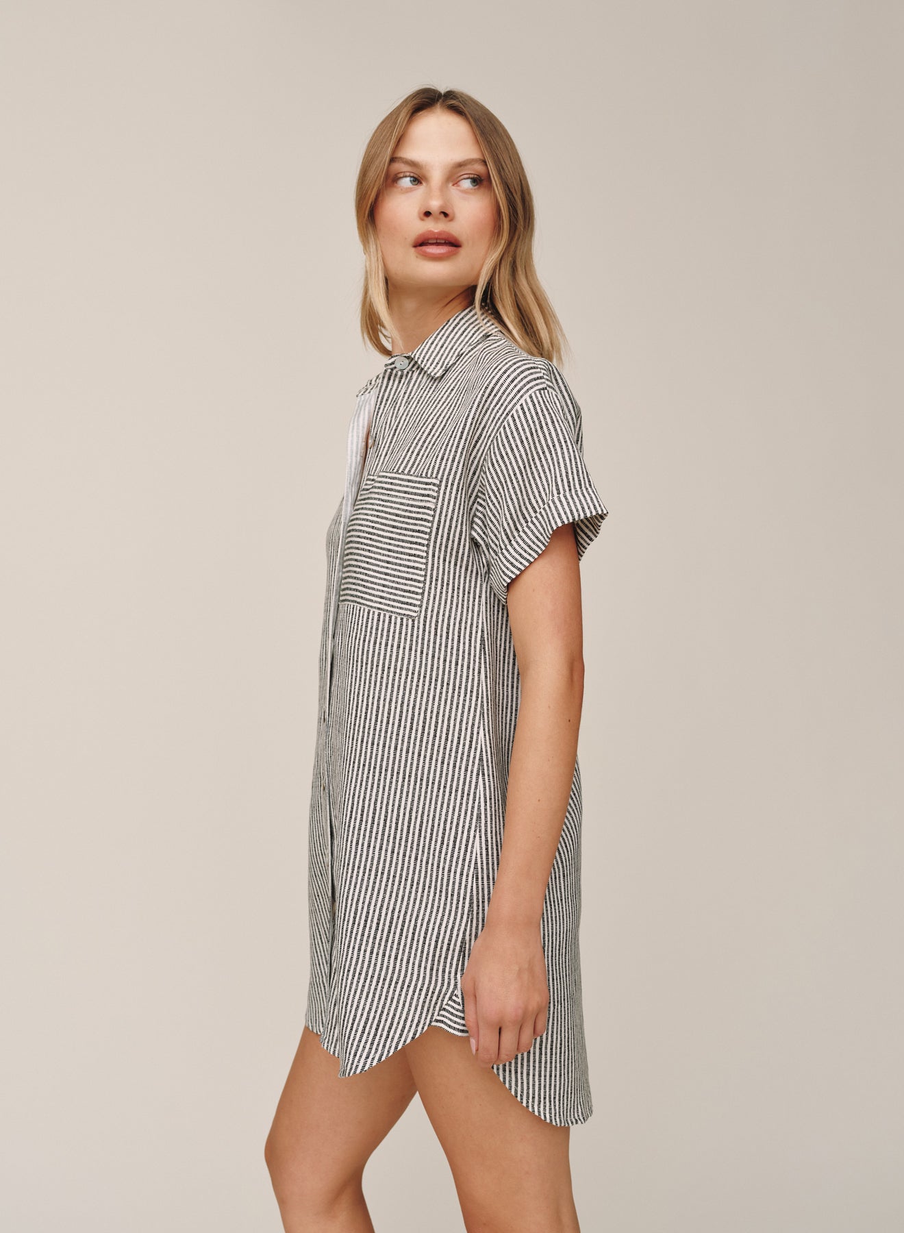 B6881-L02-304 - ROLL SLEEVE POCKET SHIRT DRESS