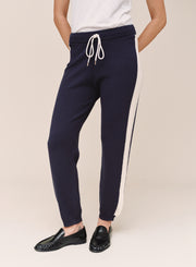 B3390-K81-304 - CONTRAST STRIPE KNIT JOGGER