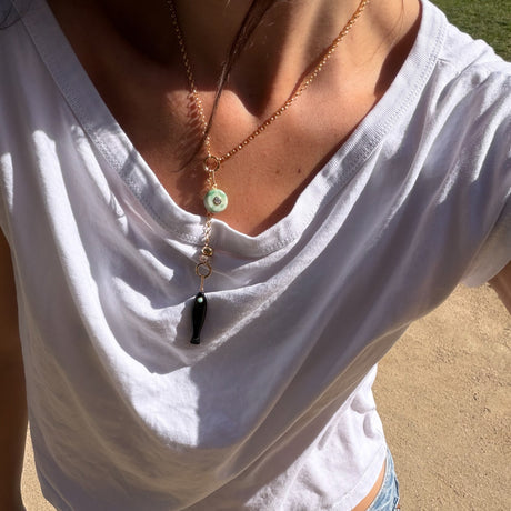 THATCH Béla Green Dot and Onyx Lariat Necklace