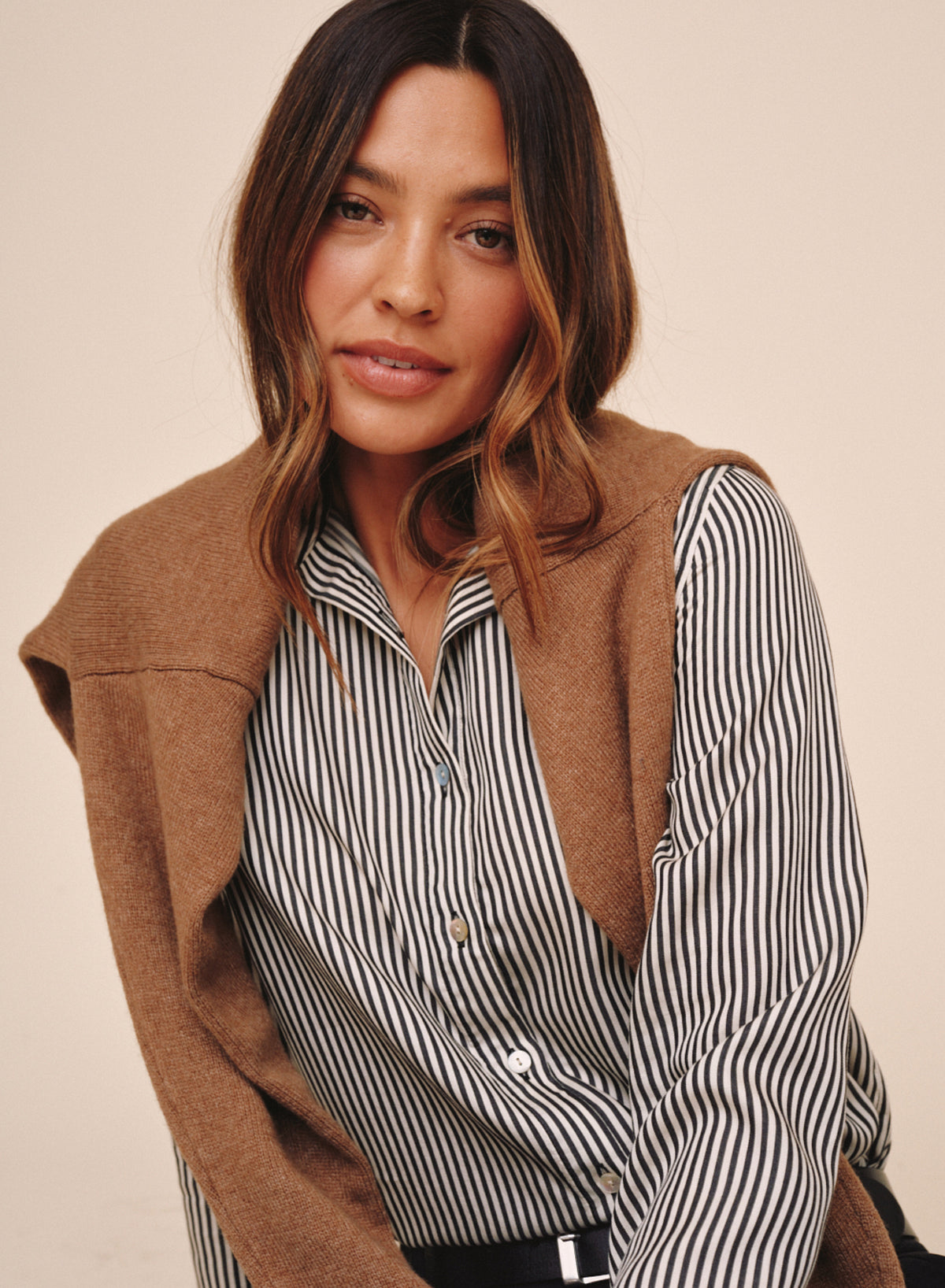 B4109-L38-304 - BUTTON DOWN SHIRT