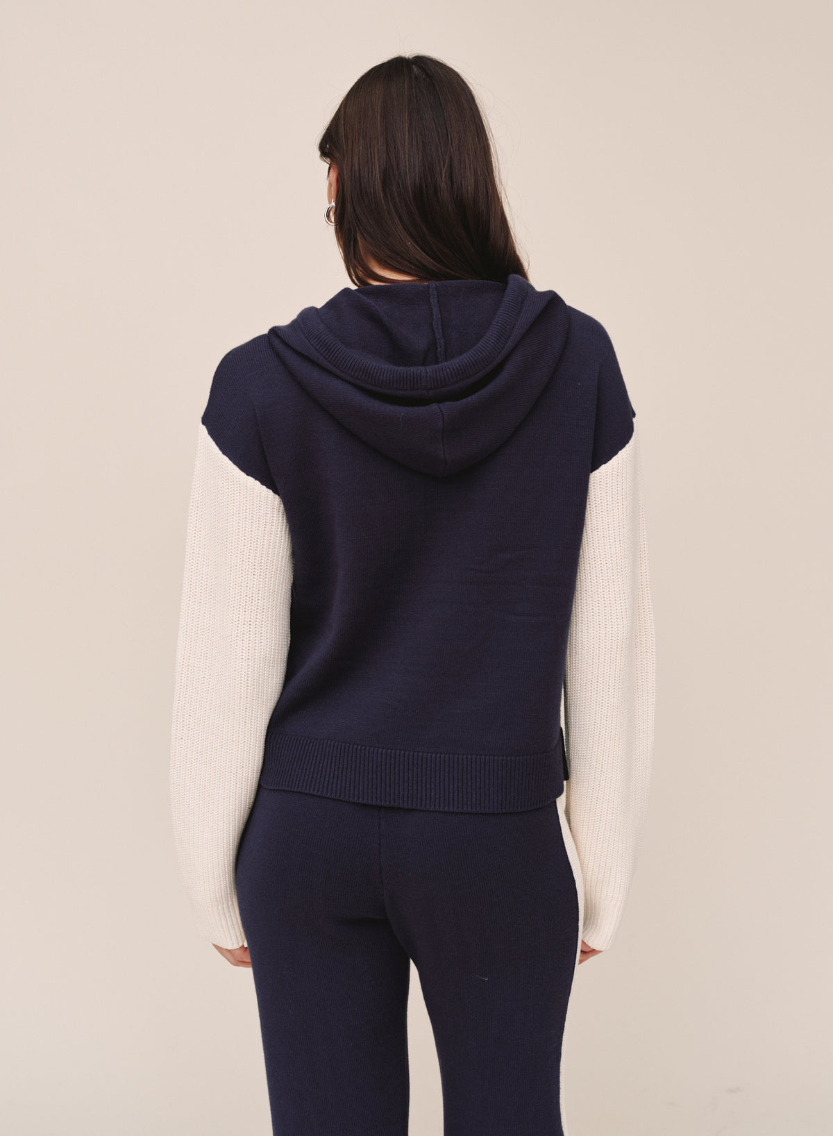 B2230-K81-304 - CONTRAST HOODIE