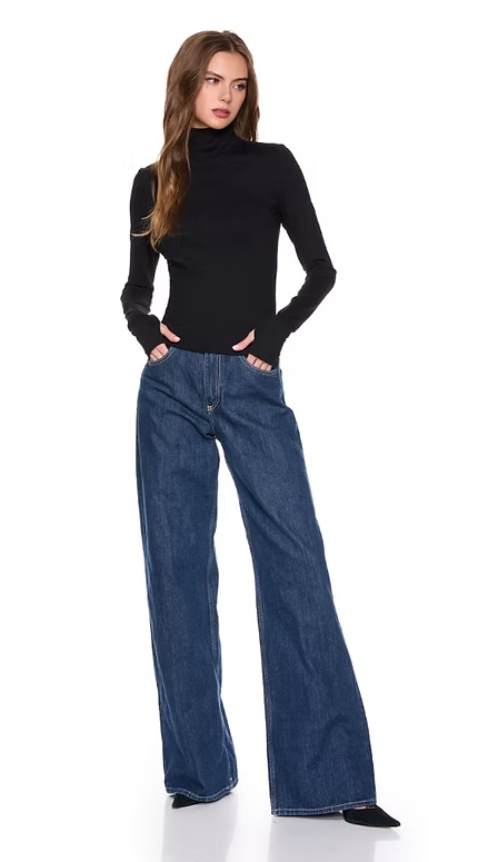 Susana Monaco Mock Neck Top with Thumb Holes 5"