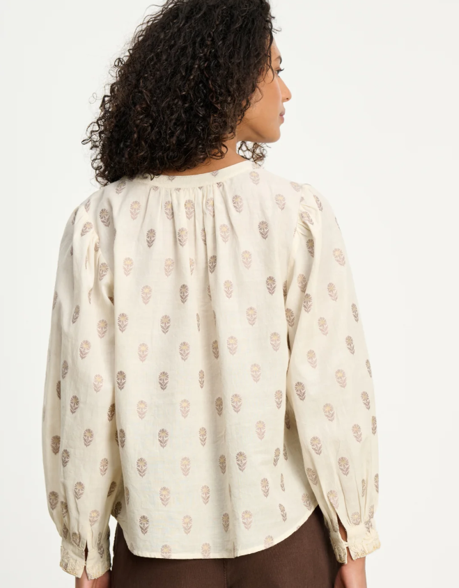 Velvet by Graham & Spencer Ana Blouse