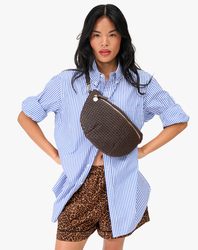 Clare V. Grande Fanny (Chocolate Rattan)
