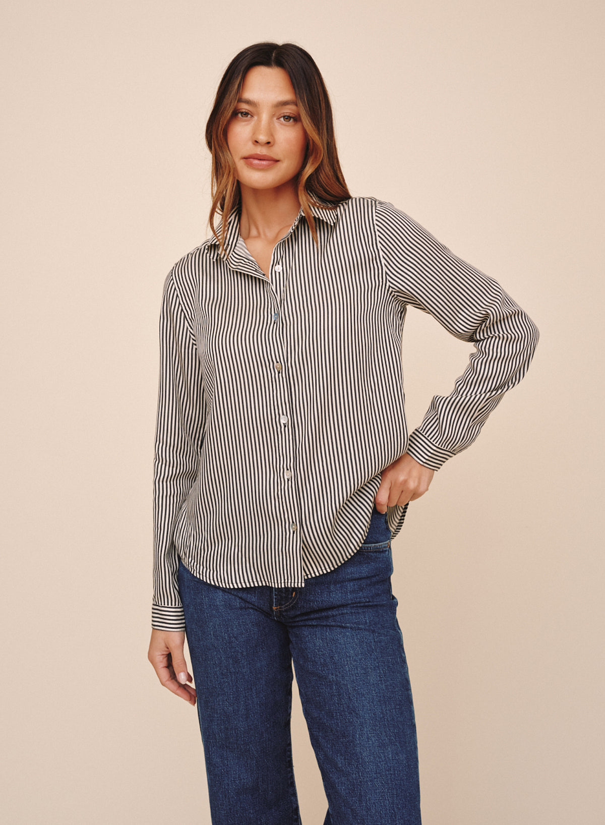B4109-L38-304 - BUTTON DOWN SHIRT