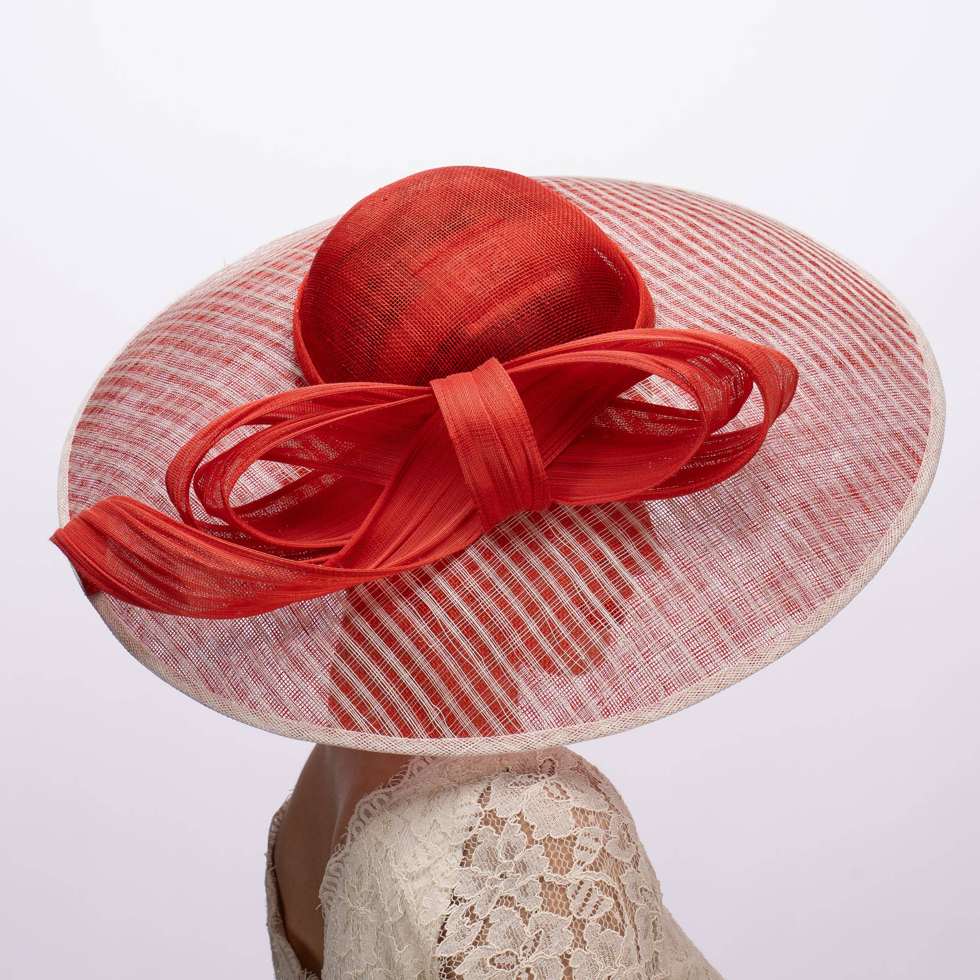 Dual Color Sinamay Fascinator with Jinsin Buntal Bow