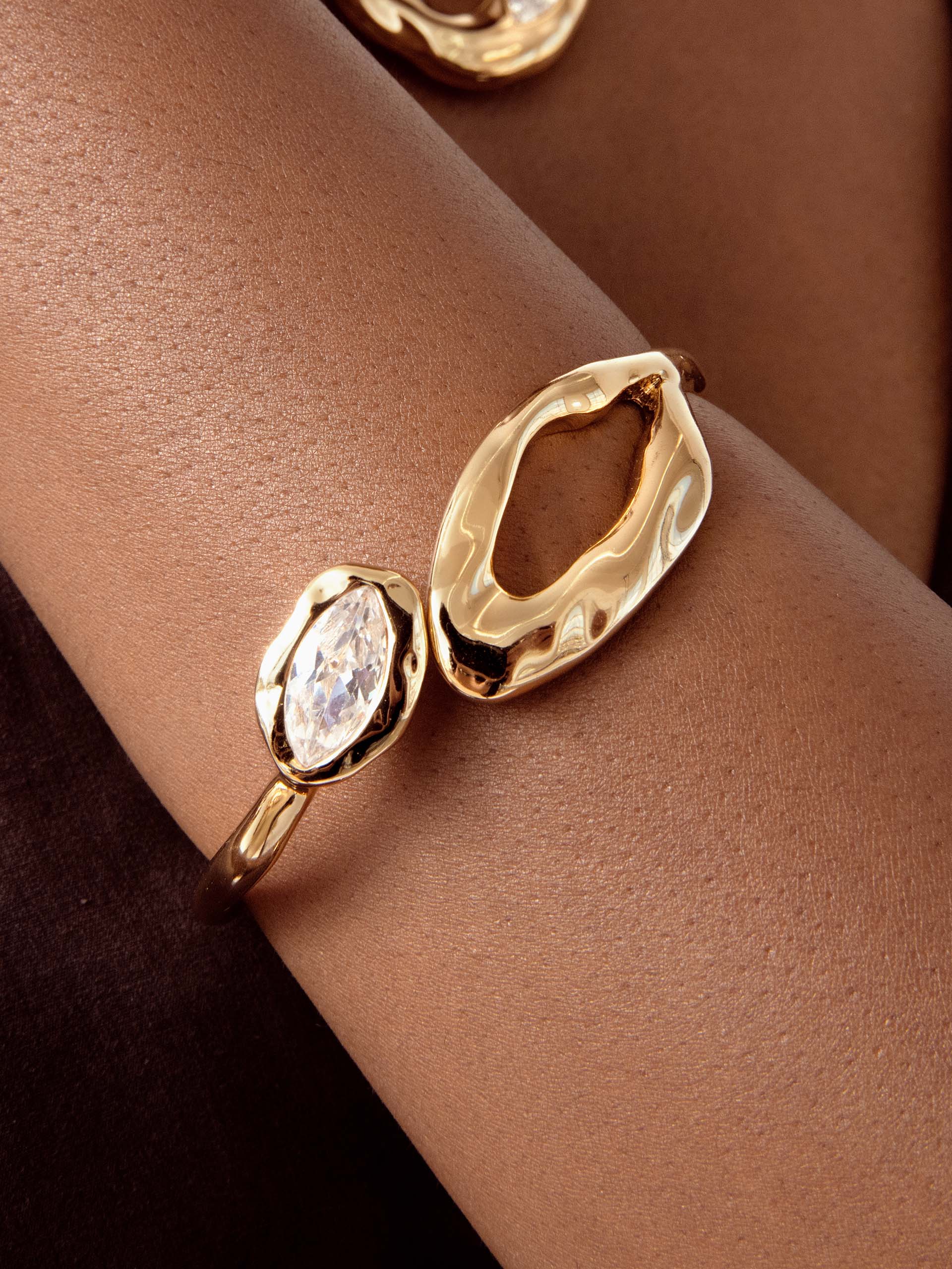 Ettika Molten Marquise Cuff