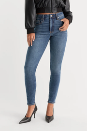 GOOD AMERICAN Good Legs Skinny Jeans