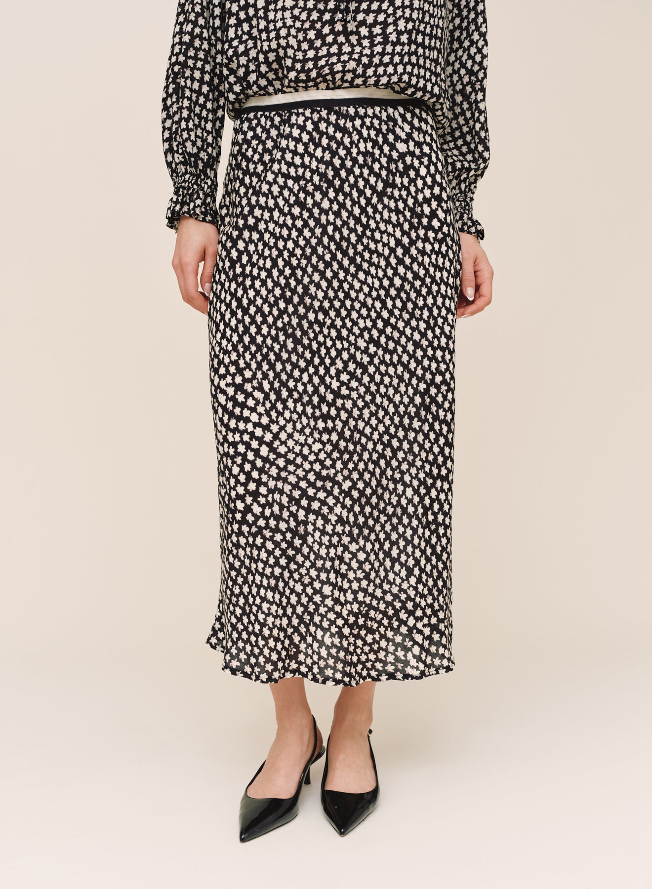 B3708-L47-304 - BIAS SKIRT WITH STRIPE ELASTIC WAISTBAND