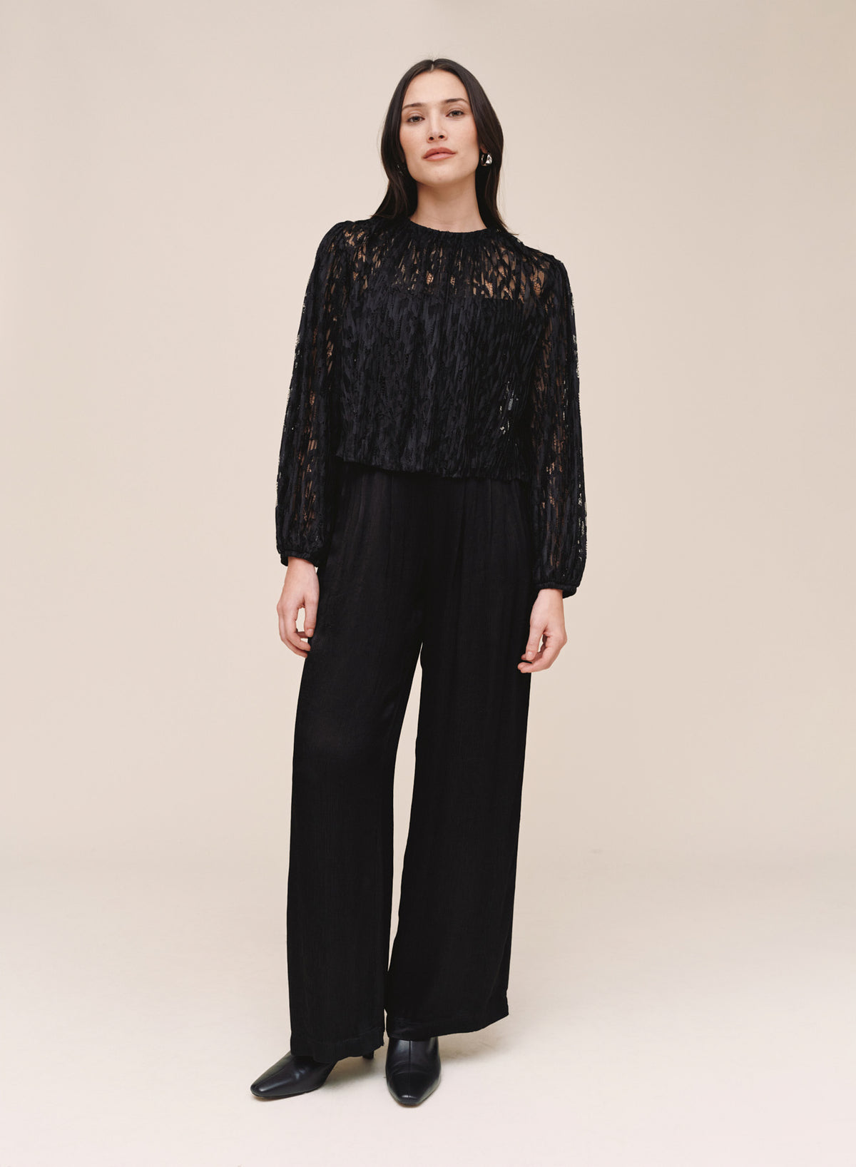 B3769-L72-302 - TRIPLE PLEATED WIDE LEG